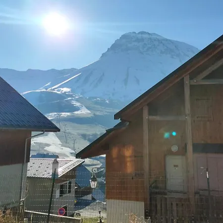 Apartment Confortable A 300m Des Pistes Avec Terrasse Et Parking - Fr-1-618-25 *